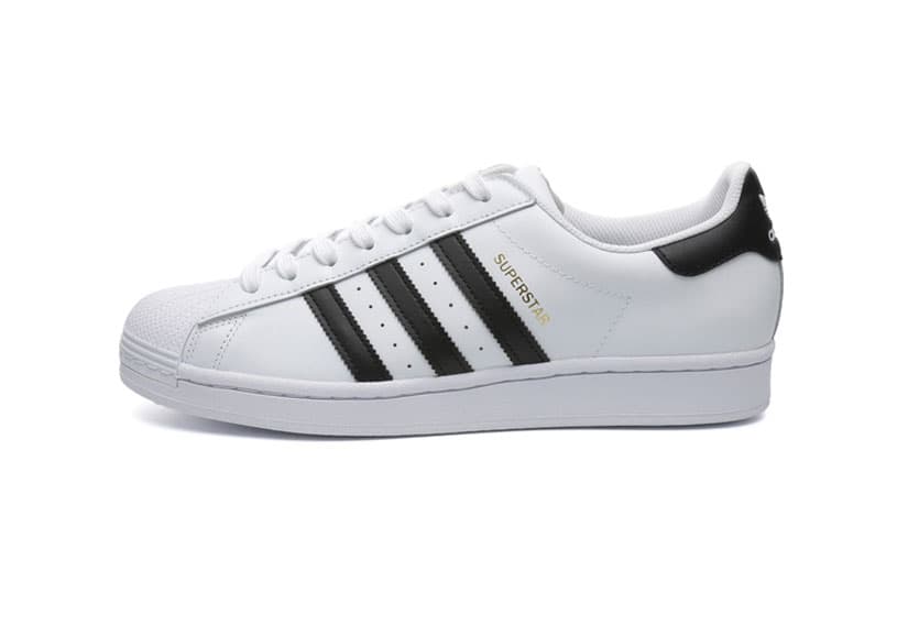 Klasik Tutkunları İçin Adidas Superstar İle Kombin Önerileri