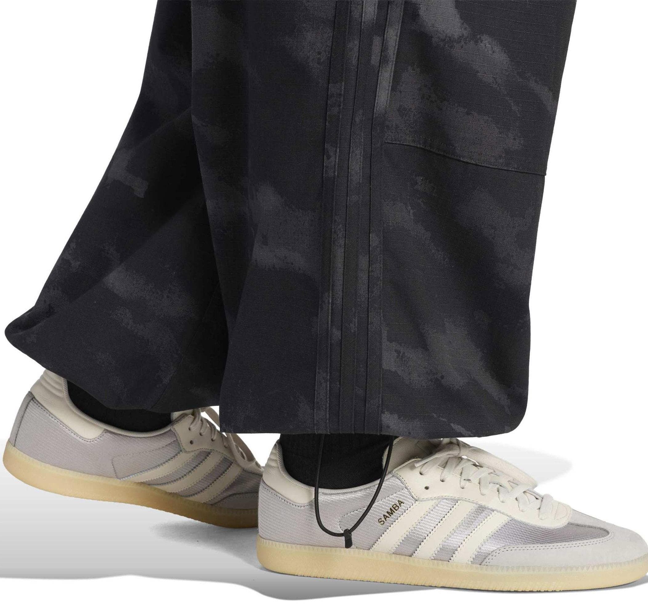 adidas adidas Camo Pants Erkek Eşofman Altı Siyah - 4