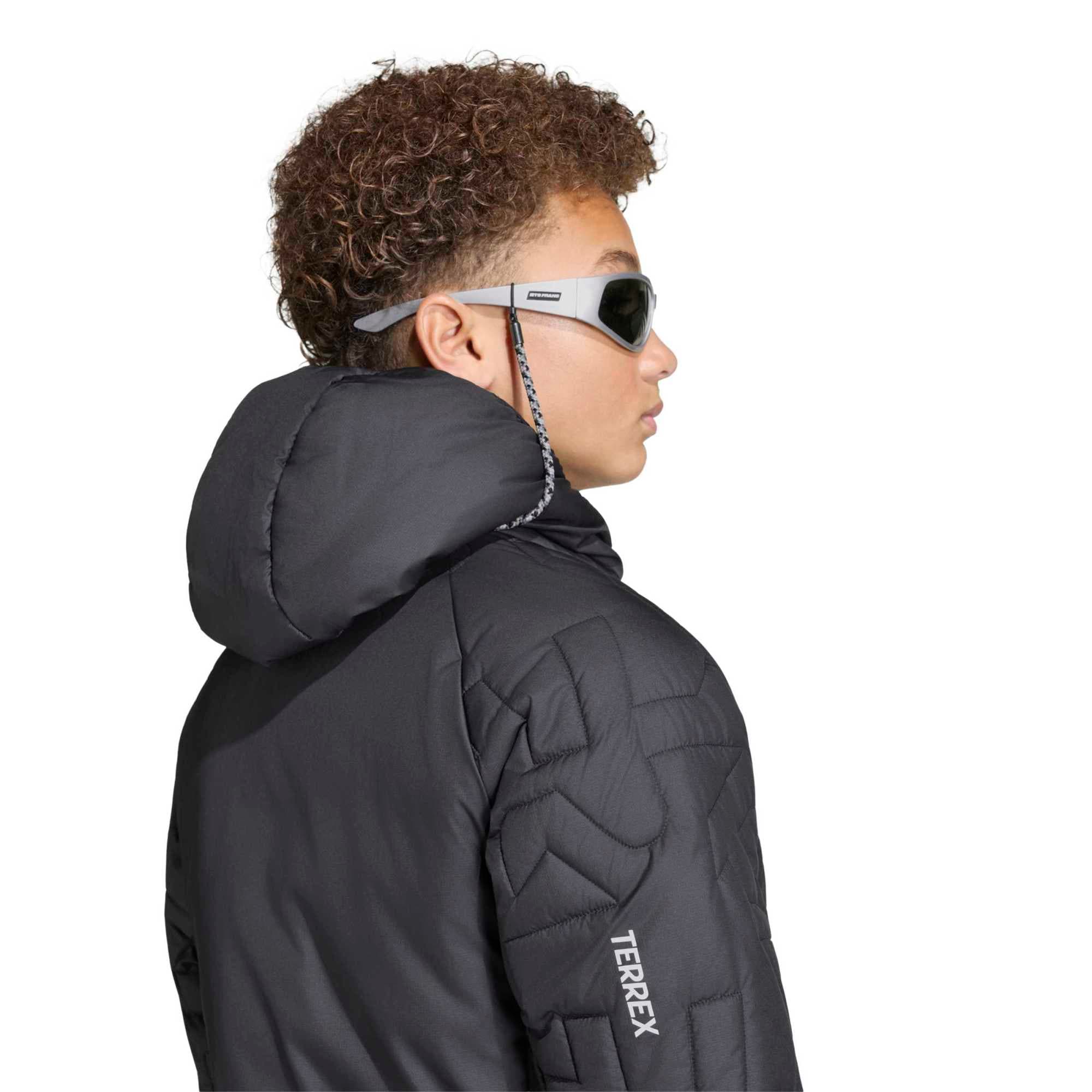 adidas adidas Terrex Xperior Climawarm Çocuk Mont Siyah - 4