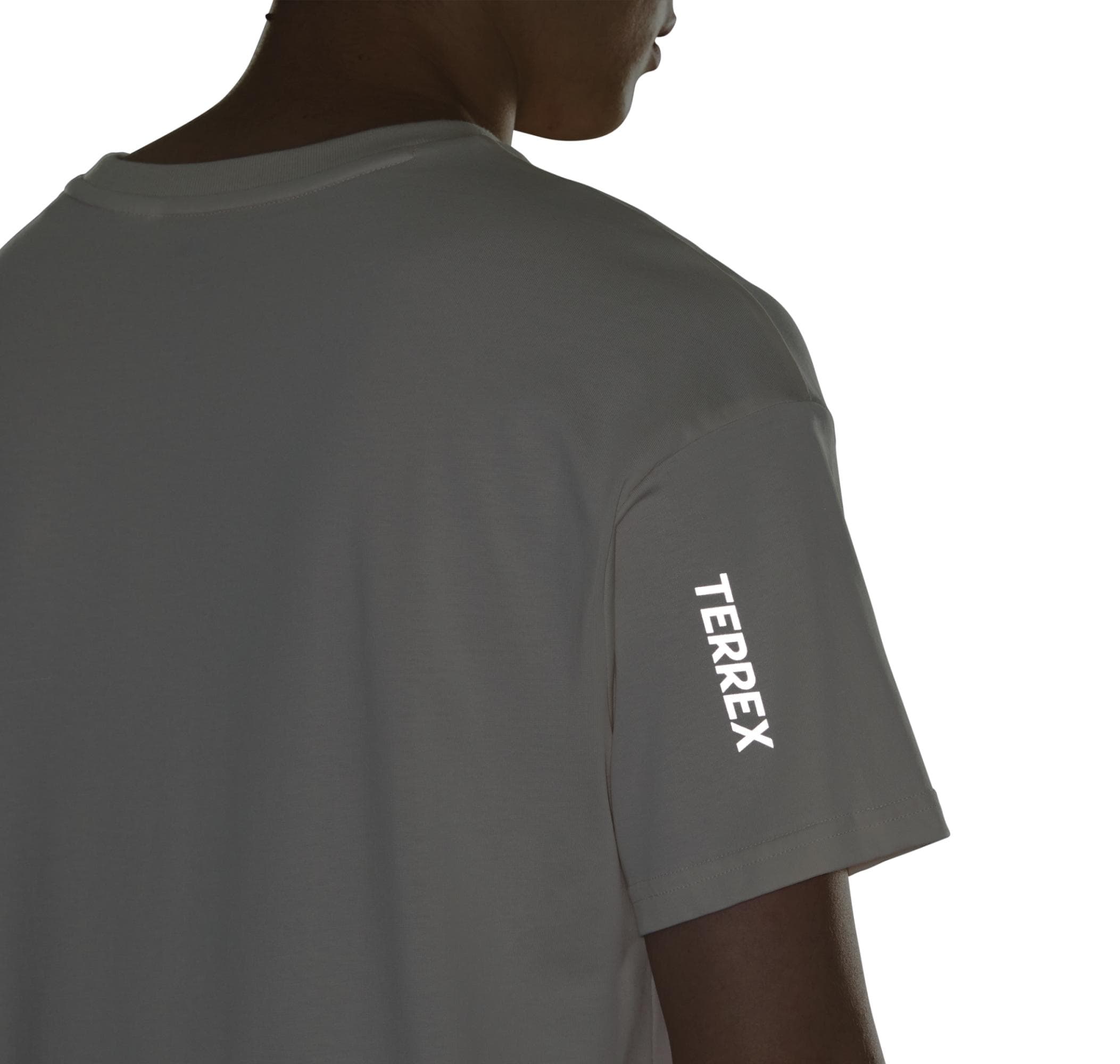 adidas adidas Mt Gfx Tee Erkek T-Shirt Beyaz - 5