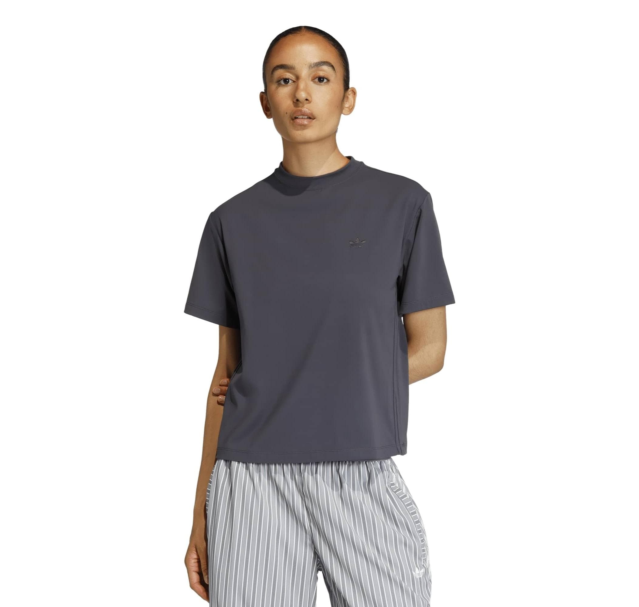 adidas adidas P Ess T Kadın T-Shirt İndigo