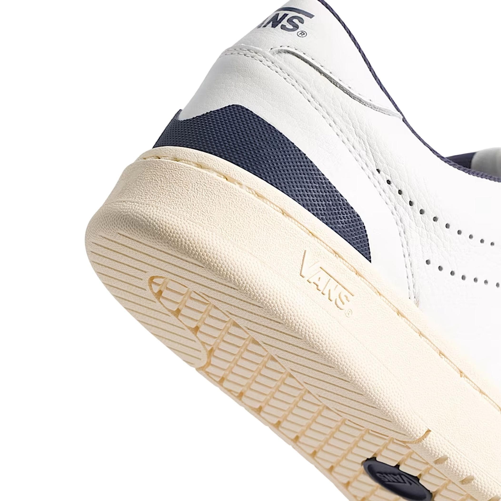 Vans Vans Court Low Erkek Spor Ayakkabı Beyaz - 6